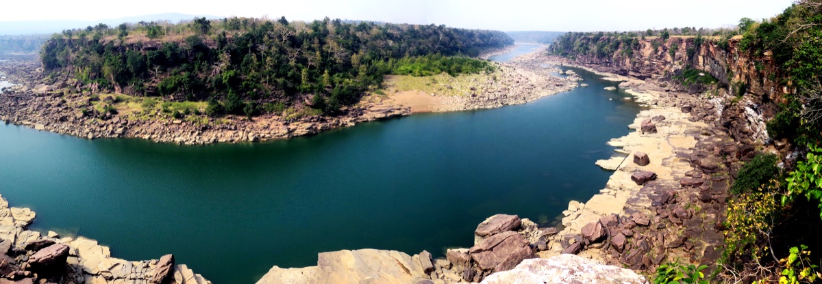 The Ken River — boating and fishing setting